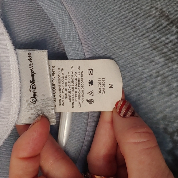 Where Glass Slippers always fit - Picture 3 of 4